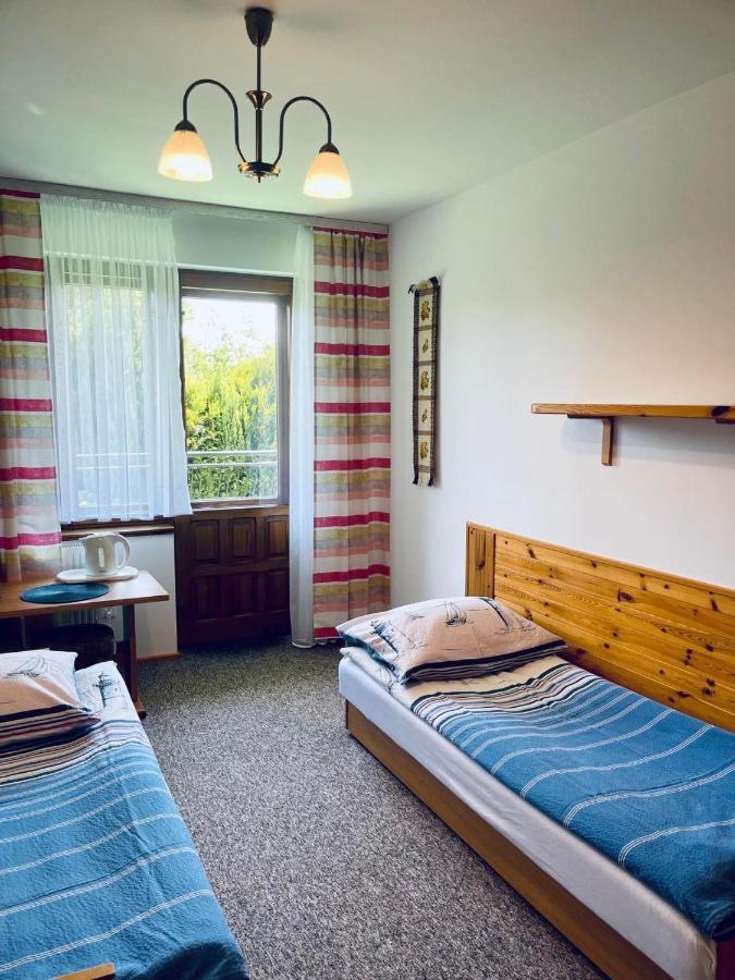 Jantar Hotel Острово Екстериор снимка